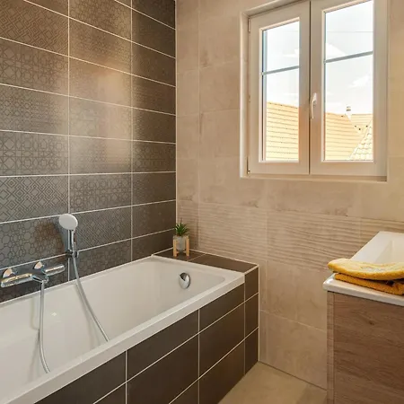 Apartment In Dambach Near Vineyards, Cleaning Included Dambach